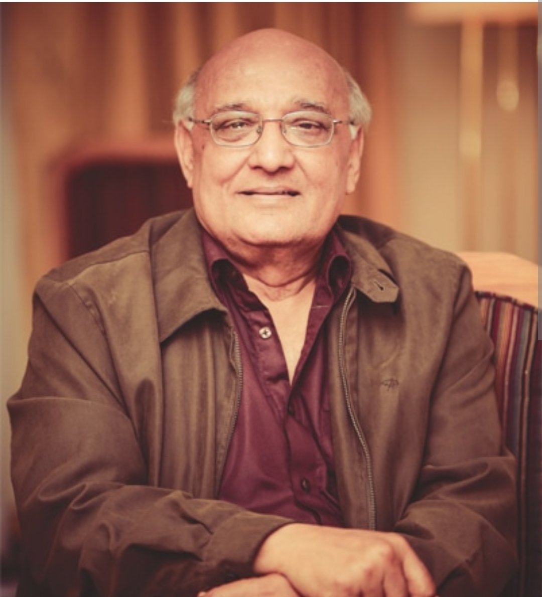 اس کے لہجے میں برف تھی لیکن 
چھو کے دیکھا تو ہاتھ جلنے لگے 

Amjad Islam Amjad. 
انا للہ وانا الیہ راجعون۔
Urdu Poetry &amp; Pakistan have suffered a huge loss today.