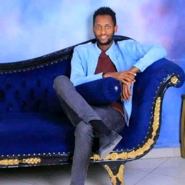 Standingwithth1's tweet photo. A young man who was killed in the church yesterday by Oromia special forces
#orthodoxunderattackinEthiopia https://t.co/9trDgqvRM0