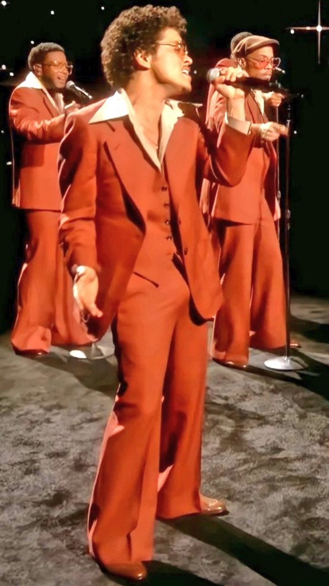 ItsBrunoBitch tweet media