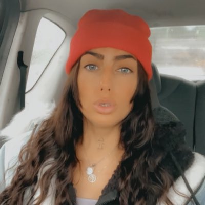 NinouMarley's tweet photo. #NouvellePhotoDeProfil https://t.co/I5Tymj4i5z