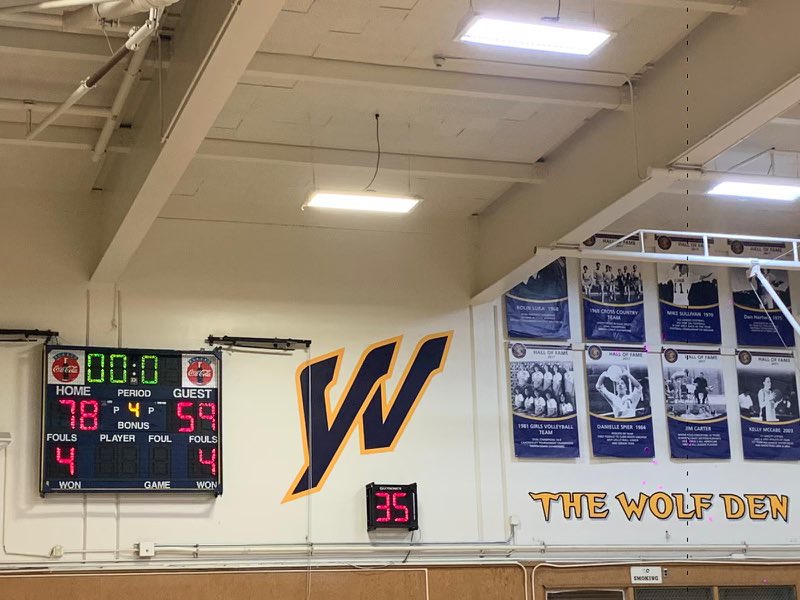 Ygnacio Valley Wolves protected THE DEN tonight on SENIOR NIGHT in the final game of the regular season! Vs Mt Diablo with 78-59 WIN!Wolves finish 8-2 in league play.and improve to 20-5 on the regular season!Next up is Playoffs!LETS GO WOLVES🐺 Shoutout SENIORS!!@westcoastpreps_