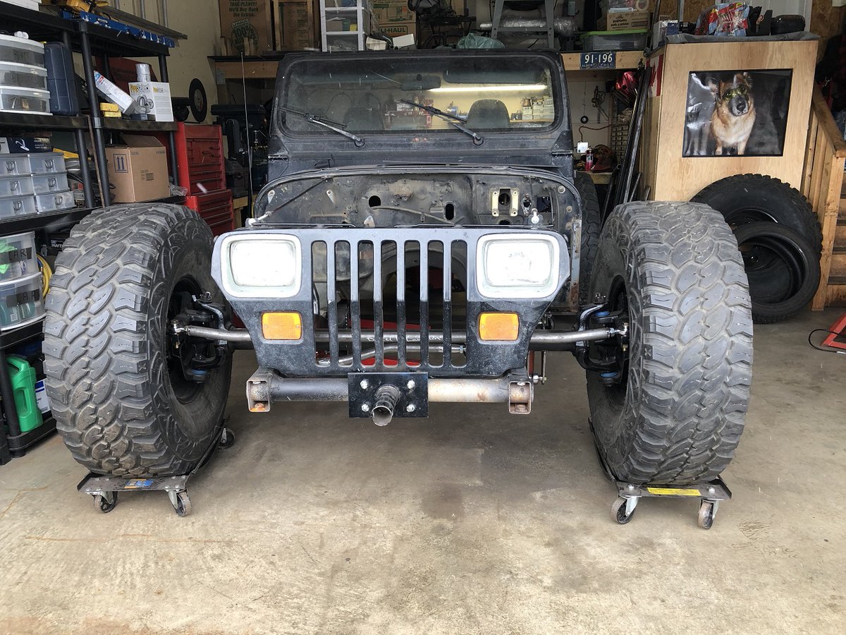 DanBear5's tweet photo. New to Twitter. Enjoy building cars.....currently building a YJ JeepRod https://t.co/fOxjqGL3e7