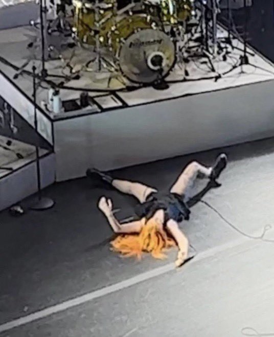 NeonCrutches's tweet photo. just listened to This Is Why (the album) by Paramore in full for the first time https://t.co/Pfto85Vlfa