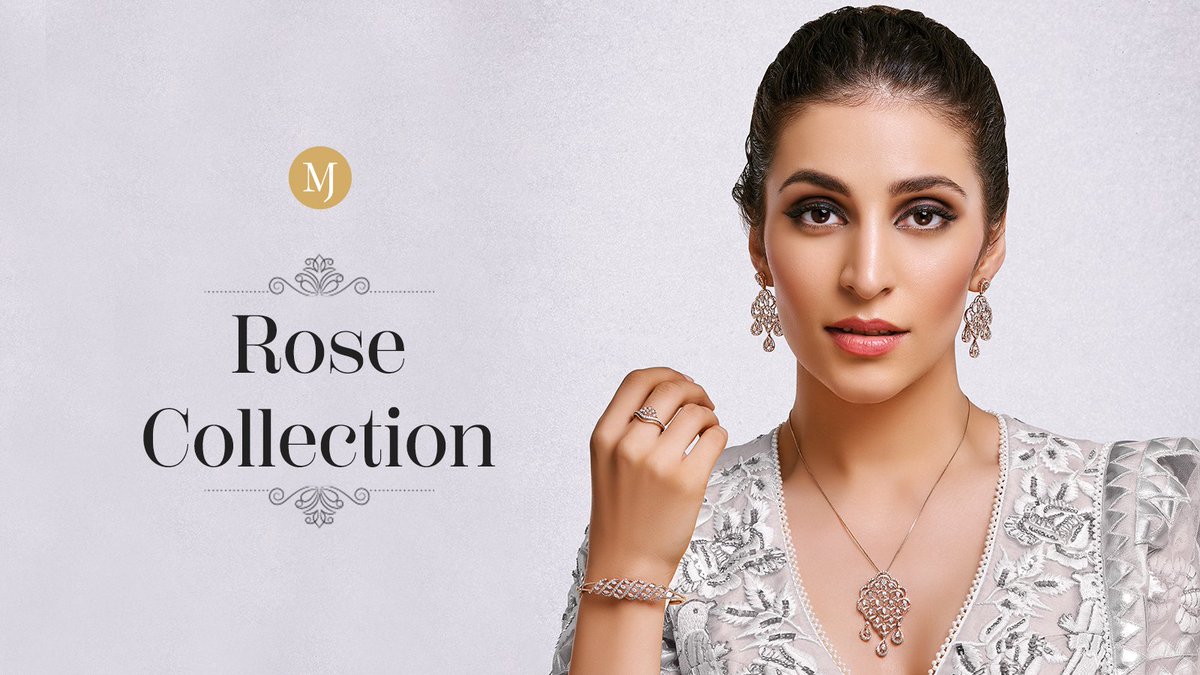 malani_jewelers's tweet image. Light up your outfit with this sophisticated Diamond Pendant Set in 18K Rose Gold. Make this set yours from our Rose Collection from 
bit.ly/3HPnBOP
#MalaniJewelers #RoseCollection #RoseGoldPendantSet #PendantSet #DiamondJewelry