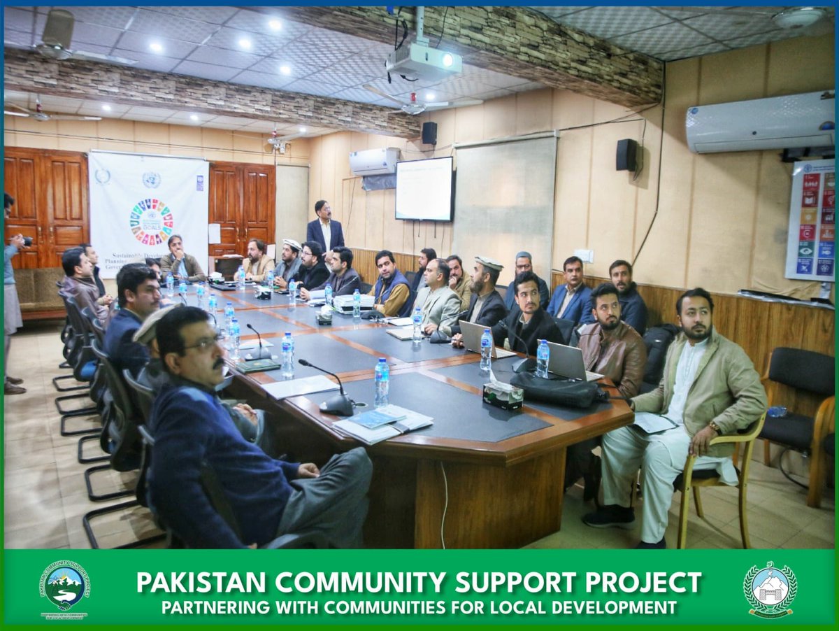 SustainableUnit's tweet photo. The 8th meeting of the PCSP Sub-Project Review &amp; Approval Committee (SPRAC) was chaired by the Director General Sustainable Development Unit (DG SDU), Adil Safi. The Project Director PCSP, Shakeel Ahmad, briefed DG SDU on the overall implementation of project. https://t.co/iiVwEPgQh5