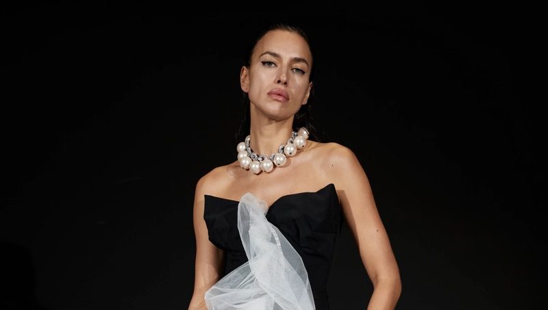 UsefulTalent's tweet photo. IRINA SHAYK FOR VIVIENNE WESTWOOD

https://t.co/Sen0SrjLLm

#IrinaShayk #viviennewestwood #wow #beautiful #celebrity #brandambassador https://t.co/egKfqumLOo