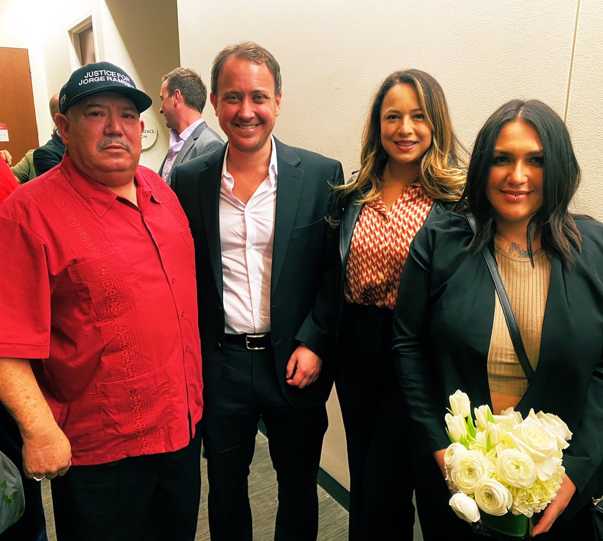 nicoleramirezRC's tweet photo. Thank you ben for making everything possible🫶🏼 this whole team was amazing but you where the reason Bakersfield loves you #killingcounty https://t.co/XHhKCfxMI4