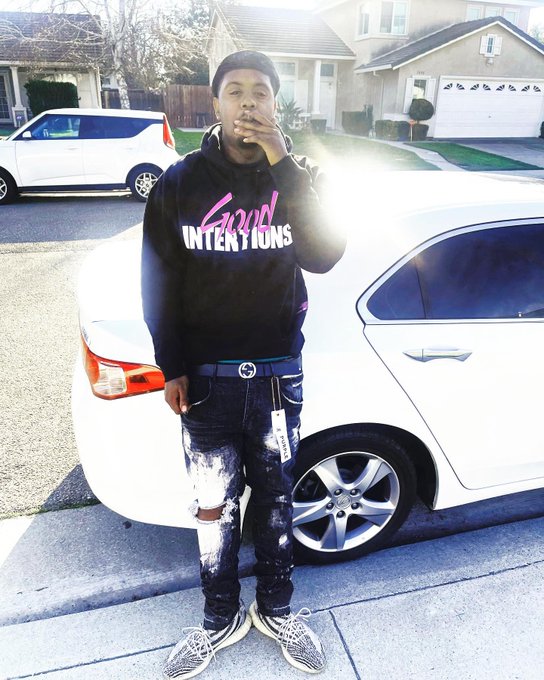 Happy bday Louie https://t.co/0bpSpYAhwE<a href="/tag/delcampolegend"class="tags"><span>#delcampolegend</span></a>