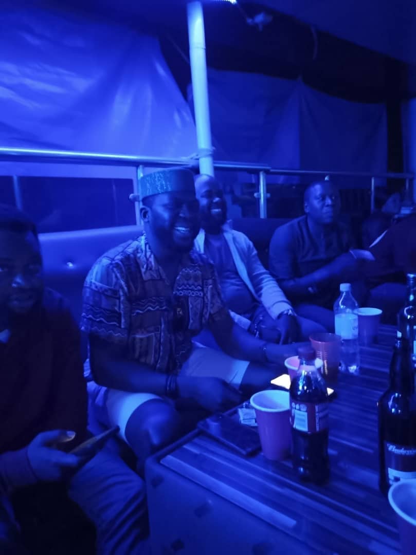 obettaeric's tweet image. Peter Obi has really ruined the chances of APC and PDP from winning the 2023 presidential election,
The more they criticize him,the more popular he gets,no wonder they stopped talking about him