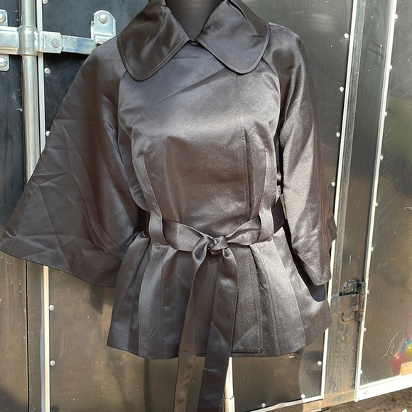 Lady_Channail's tweet image. So good I had to share! Check out all the items I'm loving on @Poshmarkapp #poshmark #fashion #style #shopmycloset #victorcosta: posh.mk/XqKmIQ1Aixb