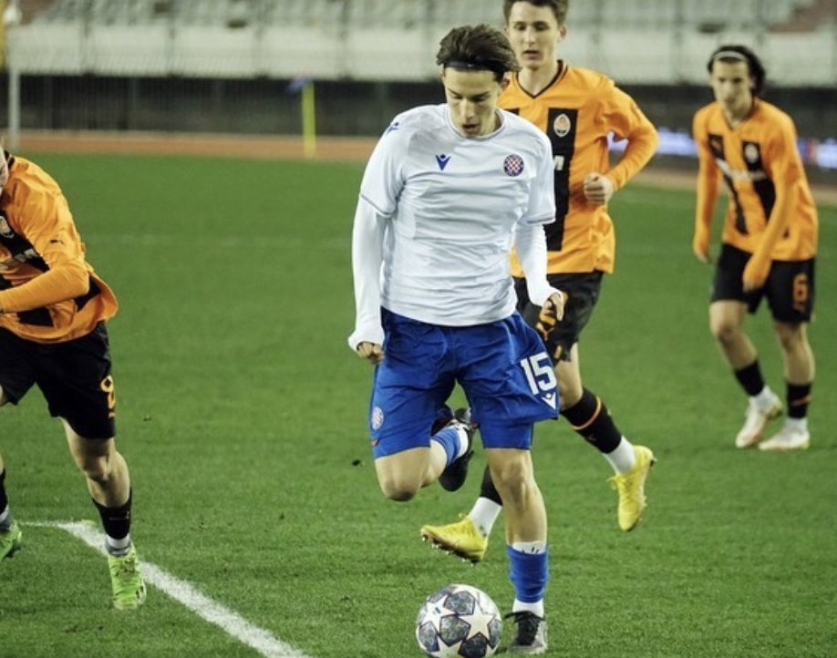 AussieScout on X: Noa Skoko (2006) stats for Hajduk Split U19 on his UEFA  Youth League debut: ⌛️ 27 minutes ✓ 3/5 dribbles completed ✓ 0.24 xA ✓ 5/9  duels won ✓