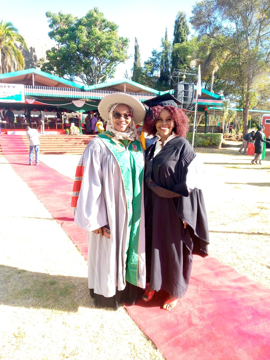 M.A Sociology in the Bag!! 🥳🥳🥳🎉🎉💫
Standing on the shoulders of Giants who have cleared the way for us😎🥂
#ExcellentandRelevantEducationinanEverChangingWorld
#46thGraduation2023

#CommunityMentalHealth! is the Future!✅💚
Hongera 🎉 Gaceri 💫💖🙏