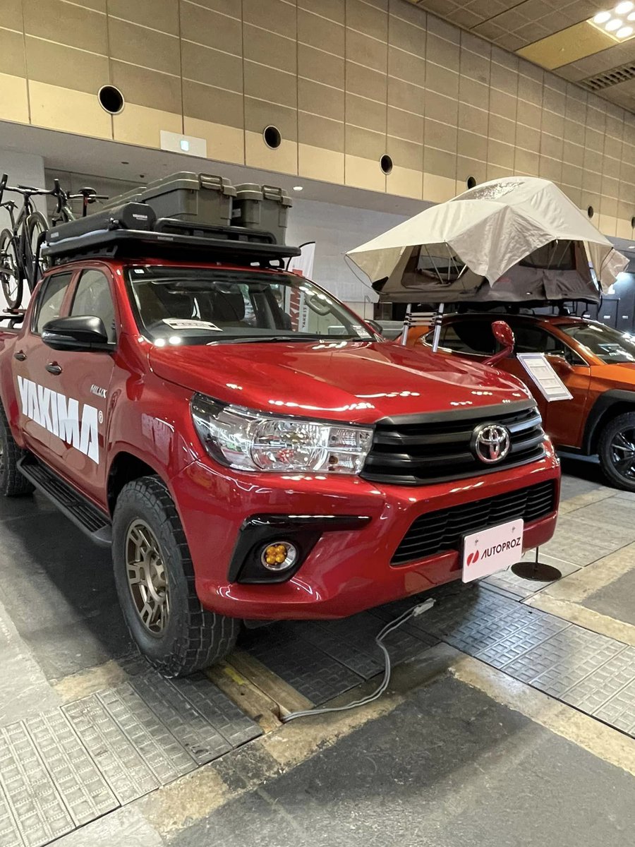 AUTOPROZ_USA's tweet photo. #大阪オートメッセ2023 開催中です!
#インテックス大阪 5号館B6 にて、皆様のお越しをお待ちしております。
#オートプロズ #autoproz #yakimaracks
#トーヨータイヤ #オプカン #toyotires
#大阪オートメッセで会いましょう
#ハイラックスのある生活 #ハイラックスgun125
#LEXUS #UX https://t.co/Iyj02jKvty
