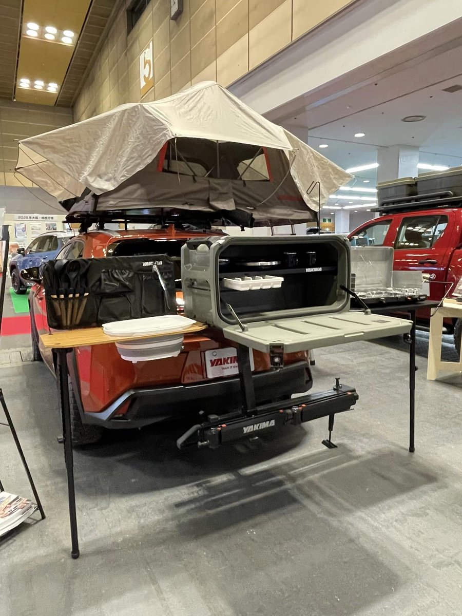 AUTOPROZ_USA's tweet photo. #大阪オートメッセ2023 開催中です!
#インテックス大阪 5号館B6 にて、皆様のお越しをお待ちしております。
#オートプロズ #autoproz #yakimaracks
#トーヨータイヤ #オプカン #toyotires
#大阪オートメッセで会いましょう
#ハイラックスのある生活 #ハイラックスgun125
#LEXUS #UX https://t.co/Iyj02jKvty