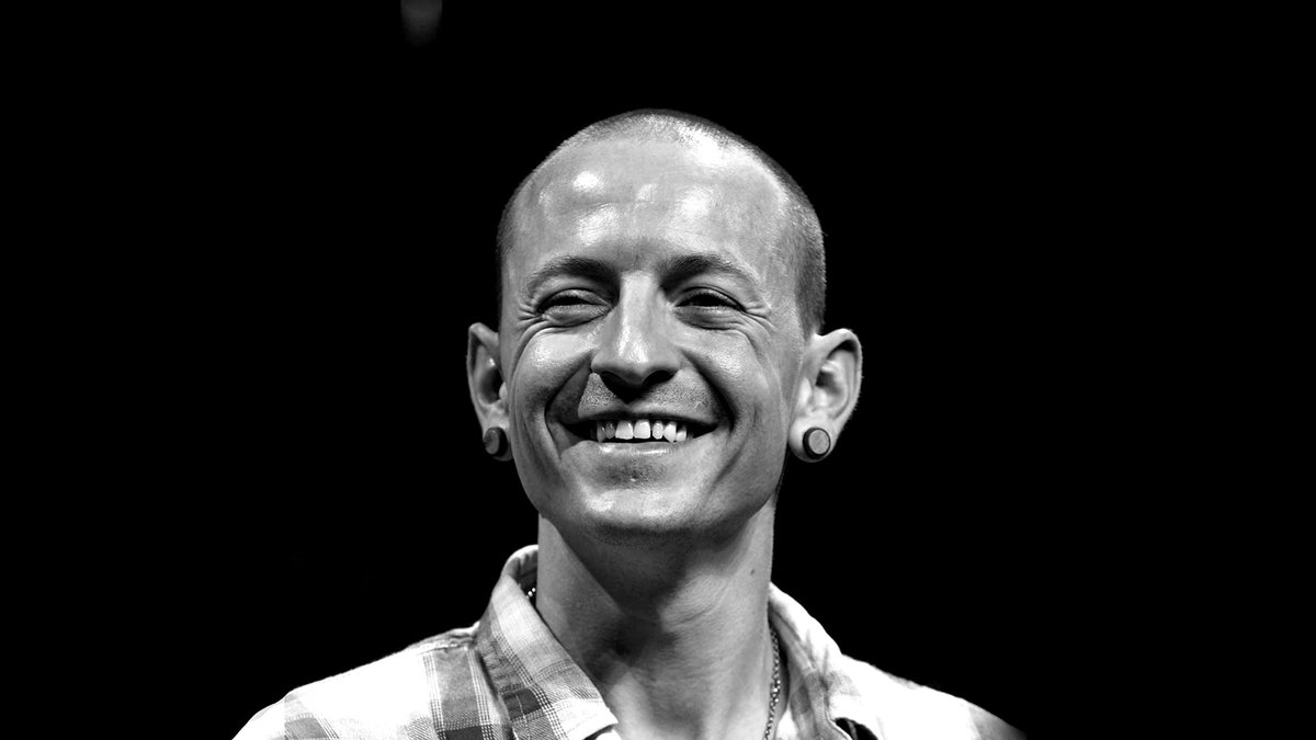 I try to keep this pain
inside
But I will never be
alright
I try to keep this pain
inside
But I will never be
alright

I'm lost
in these memories
Living behind my own illusion
Lost
all my dignity
Living inside my own confusion

🖤🖤

#LinkinPark
#Lost
#RIPChester
#FuckDepression