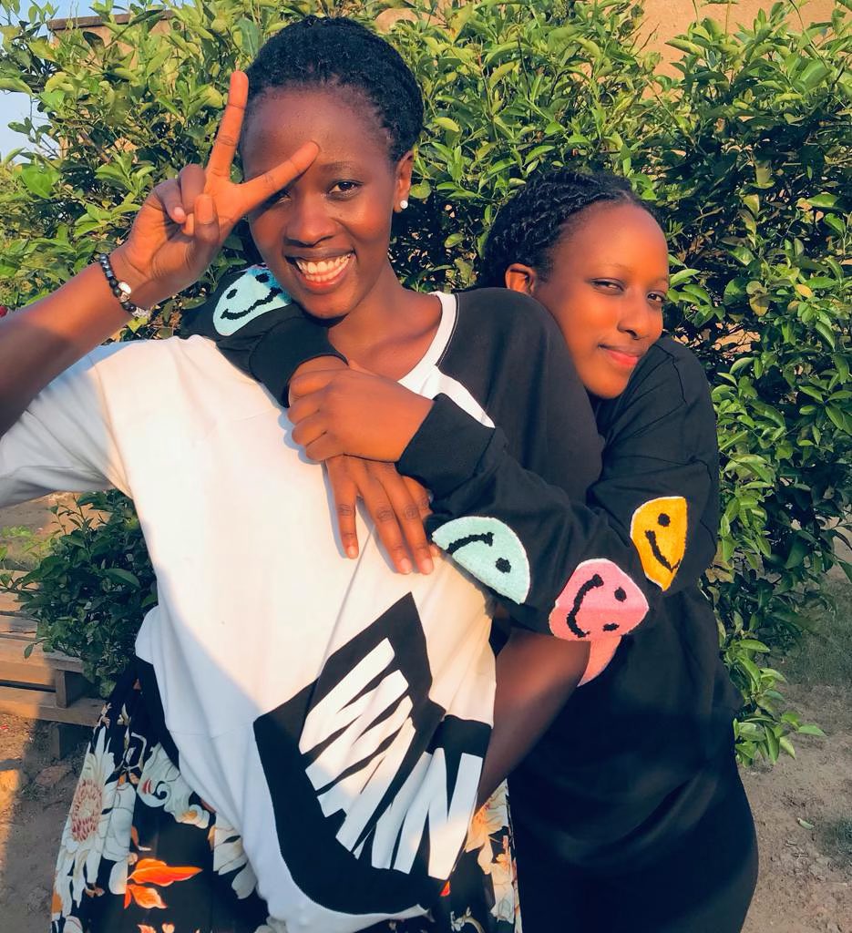 Ainembabazi_'s tweet photo. ME or My sister 😂😂 https://t.co/P13YfAFHIU