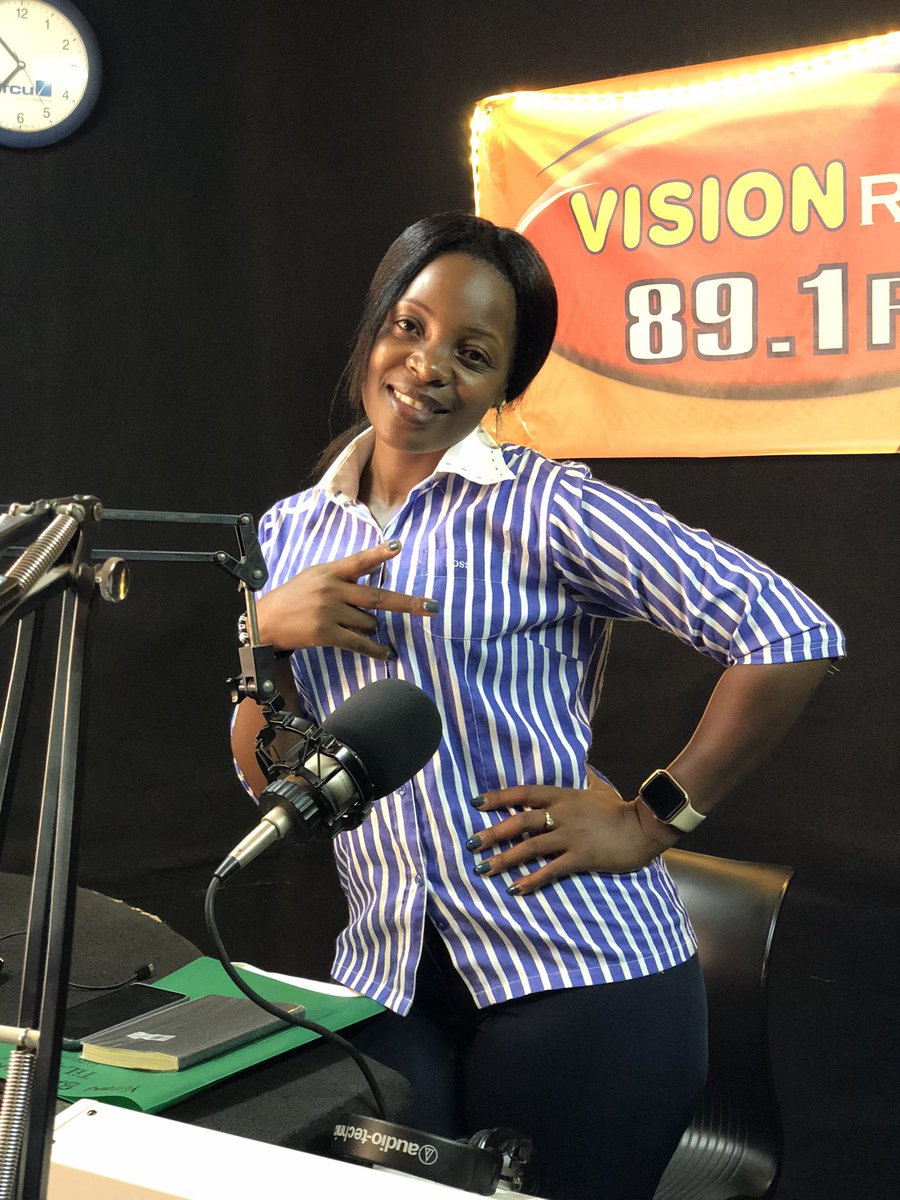 visionradio891's tweet photo. The VisionBase With @RoseBatunga91
Where Are You Tunned In From?
#Issafriday
Weekend Moods Already
#VisionBaseWithRoseB
#VisionRadioFeelGoodIts2023 https://t.co/hdoF4lJMUz