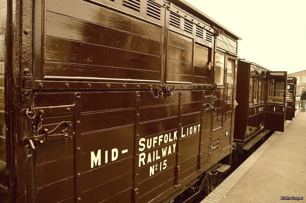 TheSuffolkMan's tweet photo. #MSLR #Goods #Wagon https://t.co/c3JhRo06NT