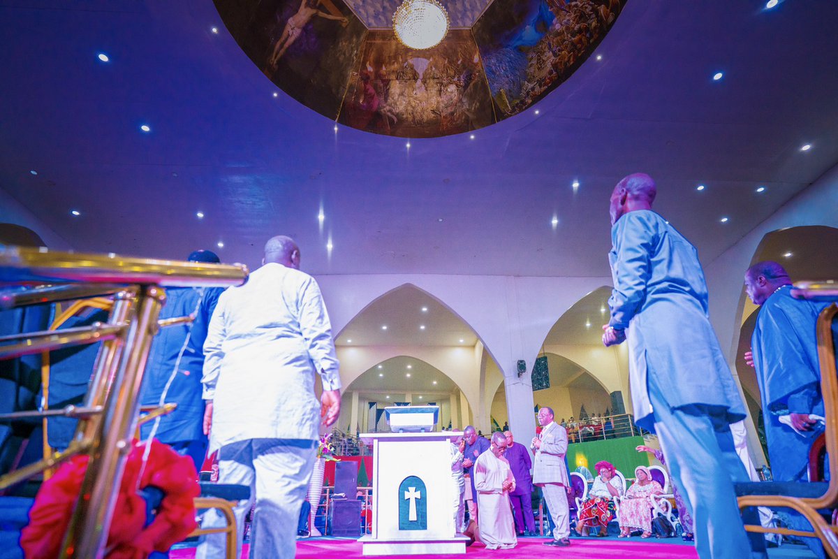 IAOkowa's tweet photo. Thank you to all the leaders of the Pentecostal Fellowship of Nigeria for their prayers! https://t.co/uwDWgHatUD