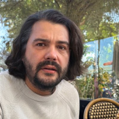 Giraudet16's tweet photo. #NouvellePhotoDeProfil https://t.co/kYtShP3NqJ