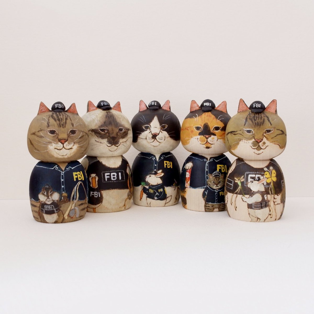 marupoleland's tweet image. 来週から始まります🎉

マルポレランド個展
『この愛しき日々』

●場所　FBIギャラリー(東京都中央区銀座6丁目3-16泰明ビル本館501)
●会期　2023/2/16(木)-2/26(日)

●オープン時間
水～金→20-23時
土日祝→15-22時
※月火定休日

🐈在廊2/18(土)・19(日)　15-20時頃までを予定

#この愛しき日々