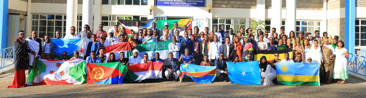 DrMbrek's tweet photo. Very proud that we are finnaly here! The commencement cermony of YALI RLC EA program with this great young african leaders. Kudos to my fellow #Cohort47 participant. 

#Commencementday
#YAlIRLCEA 
#Cohort47 https://t.co/bj0ZMhkoa0