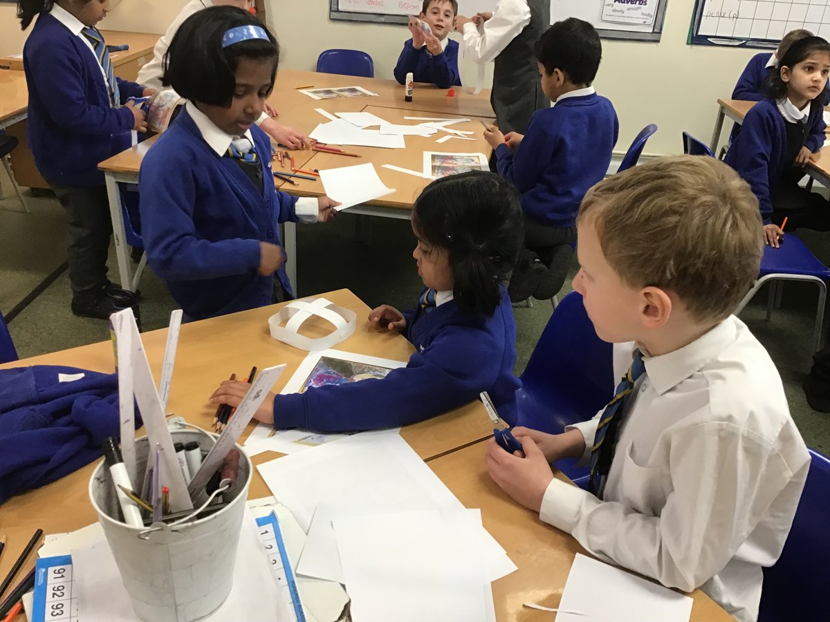 saintjoeshh's tweet image. @AlexHorne @TaskmasterEdu Year 2 children having fun creating their hats today #CMHWTasking #creativity