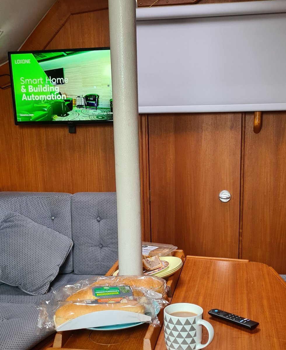3eelec's tweet photo. Time for a @LoxoneUK Digital Experiance Tour. Come and see seamless automation in motion as you watch the presentation. #DET #3esmartcontrol https://t.co/Av7ULbgarD