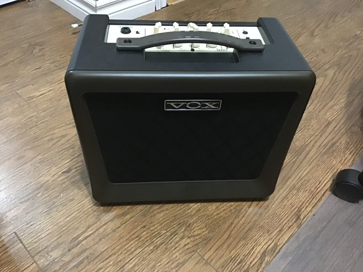Solo Guitars tweet media
