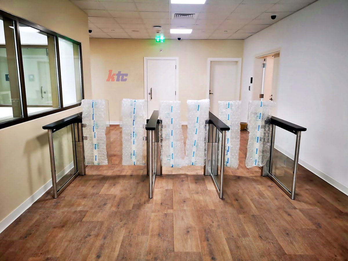 KtcDubai's tweet image. Excited to announce our latest innovative entrance control solution at Shakhbout Medical Rehabilitation Centre in Abu Dhabi!

KTC International equipped the facility with high-tech speed gates for a seamless, user-friendly and secure entrance flow. #Innovation #EntranceControl
