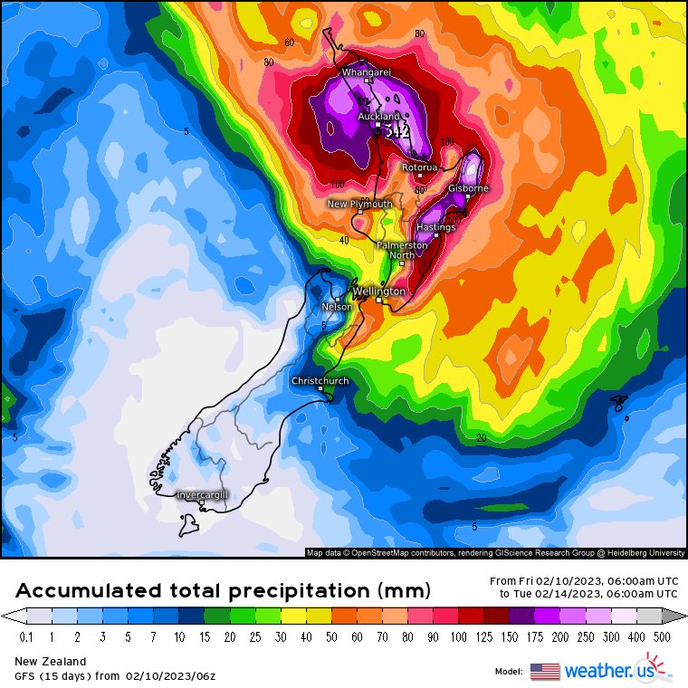 VortixWx's tweet photo. #Gabrielle is at C2 (SSHWS) status, however, it’s decaying. It should become extratropical as it moves towards #NewZealand. NZ will be facing a major threat of strong winds &amp; flooding. Rainfall up to 400mm (15in) &amp; wind gust around 75mph (120kph) are likely. #NZStorm #tropicswx https://t.co/l7kZ8eX4ZA