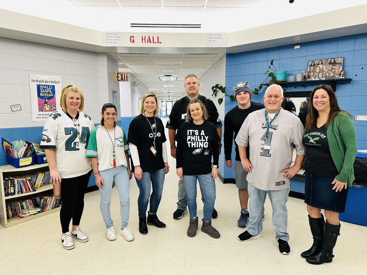 Team apparel day and a bit of Fly Eagles Fly. <a href="/MrBamStafford/">Tom Bamber</a> <a href="/MrsGolderer/">Jeannine Marie Golderer</a> <a href="/VickiGeorgeson1/">Vicki Georgeson</a> @STSD_Curriculum <a href="/StaffordPEMrD/">Mr. DiPasquale</a> <a href="/MsNewcomb_/">Kelly Newcomb</a> <a href="/teachandbeach2/">Nadine Burgess</a> <a href="/Blomquist6J/">Mr. J. Blomquist</a> #FlyEaglesFly