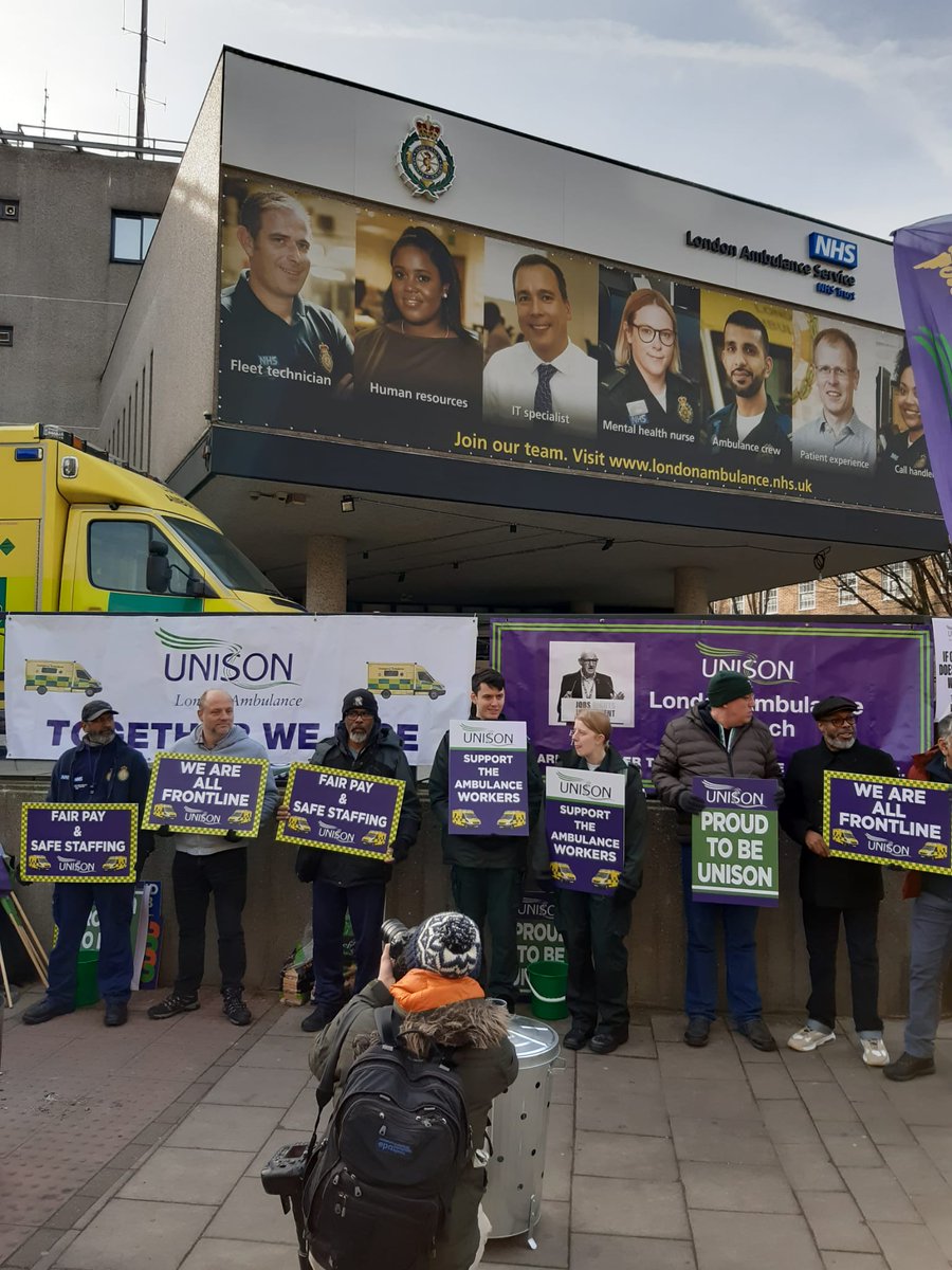 EddieBrand's tweet photo. We go again!
#SupportNHSstaff
@LASUNISON 
@unisontheunion 
@UNISONAmbulance https://t.co/ymuphsex5l