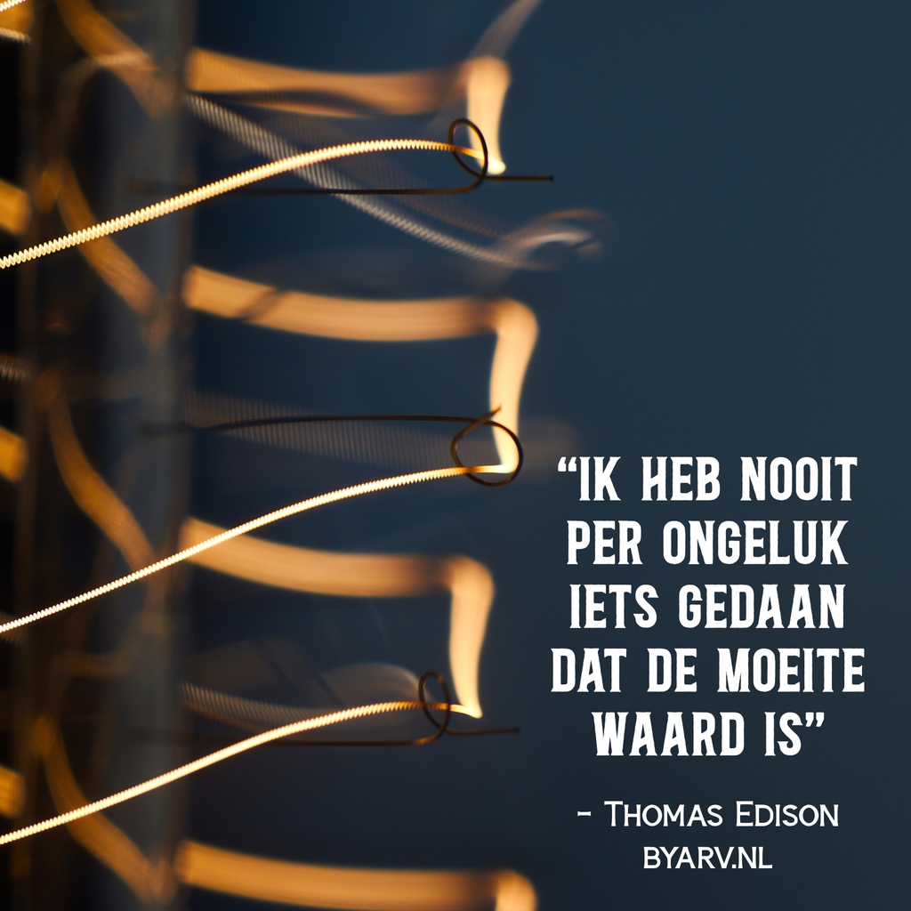 Thoma Edison zei in een interview;

"Ik heb nooit per ongeluk iets gedaan dat de moeite waard was"

🤔

#quote #succes #mindset #doorzettingsvermogen