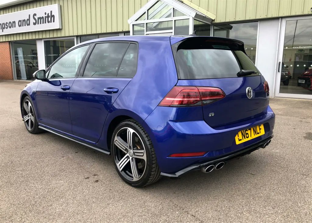 Thompsonandsmit's tweet photo. Beautiful Lapiz Blue Volkswagen Golf R 2.0 (310pS) TSI Bluemotion Tech R DSG 4motion at 
https://t.co/PCg5GxeG2N #VW #Volkswagen #Golf #GolfR #hothatch #fastcar #performancecar https://t.co/huriDa4CMD