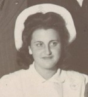 El 10/02/1917 nació la enfermera Elvira Dávila Ortiz. Fue pionera en la profesión de enfermería y en la creación de bancos de sangre y realización de transfusiones en América Latina