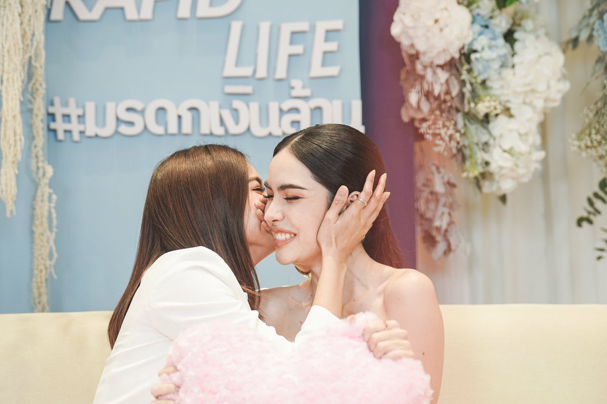 Dermphan's tweet photo. ไม่Spoilละ ปล่อยหมดครับ ❤️
ขอบคุณ น้องฟ้า น้องชา ให้พี่ต้น และ @rapidlifetech ได้มีโอกาสร่วมงานที่สนุก อบอุ่น แล้วก็เขิล มากๆครับ ❤️ ขอบคุณ FC ทุกๆคนเลยน้าาาาาา 🙇♂️ รักที่สุดเลยครับ 💕
#ENGLOTxRapidLife
#มรดกเงินล้าน
#RapidLife https://t.co/vXjh43v3Hd