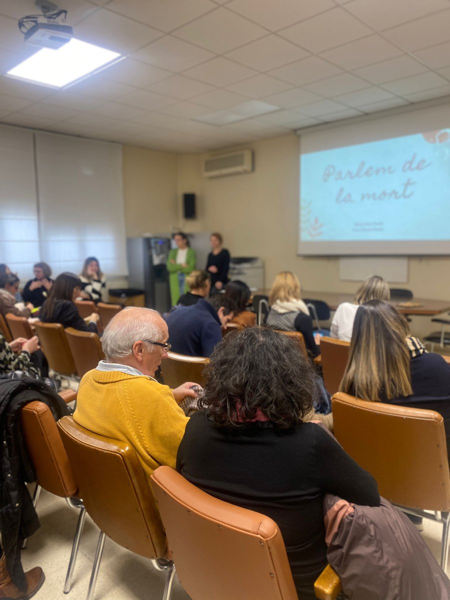 Comunicant tweet media