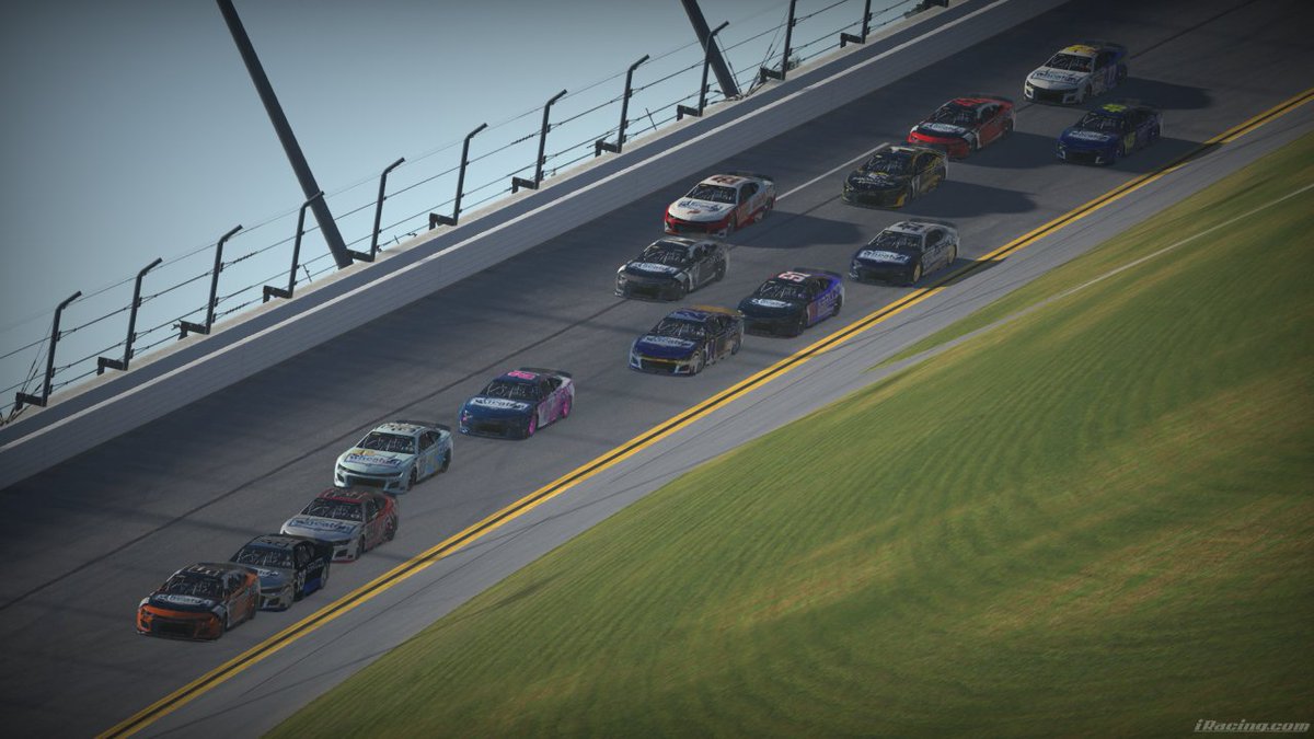 HyperforceE1's tweet photo. HyperForce Team Testing for the Daytona 500 https://t.co/tcp55DqlDk