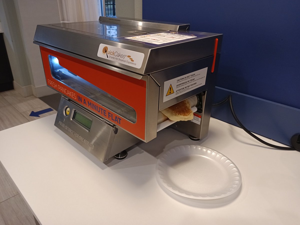 SmooshMee's tweet image. GM! #Buckethedz, have great #FridayVibes today, Make it happen just like this #pancakemachine 🥞 Cheers!