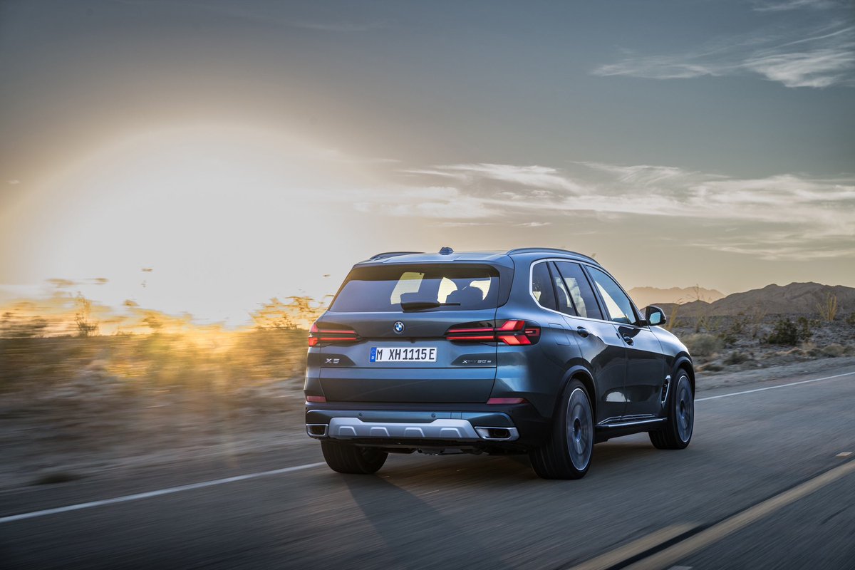 MotorPias_of's tweet photo. Nuevo @BMWEspana @BMWGroupEspana X5. 
Llega el lavado de cara al popular SUV mediano de la marca alemana. 
Trae consigo grandes novedades para el modelo. 
#bmw #bmwx #bmwx5 #bmwespaña #bmwclub https://t.co/oeLLEeSzzw