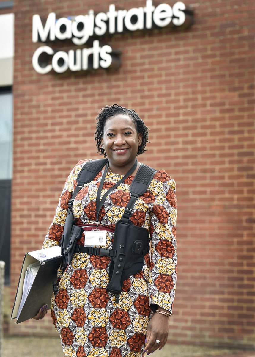 Police Now (@police_now) on Twitter photo DC Yvonne Newman, #PoliceNow Frontline Leadership Programme participant, shares her passion for empowering and supporting women and officers from ethnic minority backgrounds <a href="/ThamesVP/">Thames Valley Police</a>.
#RaceEqualityWeek2023 #ItsEveryonesBusiness
bit.ly/3jLyGbE DC Yvonne Newman, #PoliceNow Frontline Leadership Programme participant, shares her passion for empowering and supporting women and officers from ethnic minority backgrounds <a href="/ThamesVP/">Thames Valley Police</a>.
#RaceEqualityWeek2023 #ItsEveryonesBusiness
bit.ly/3jLyGbE