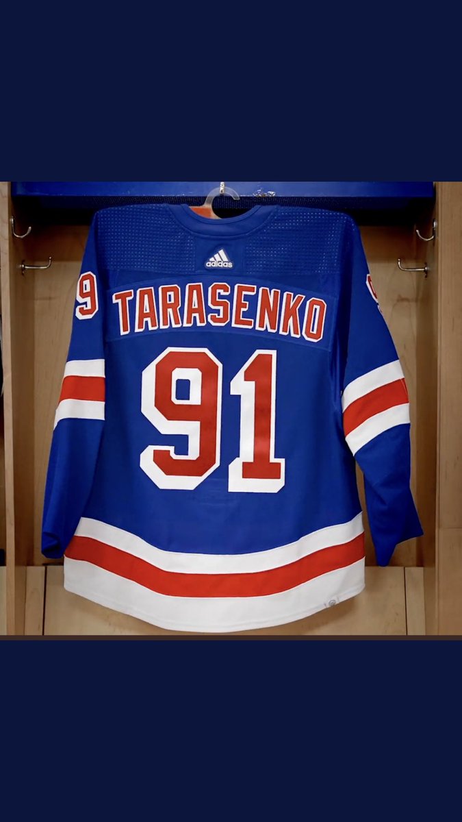 BroadwayHatsNYR's tweet photo. 🚨🚨NYR GAMEDAY GIVEAWAY🚨🚨

If #NYR wins and Tarasenko scores a goal I will randomly select a winner to receive his jersey.

Rules for entry:
- RT
- Must be following
- Tag two people on this post 

Let’s Go Rangers https://t.co/sozstK2w2n