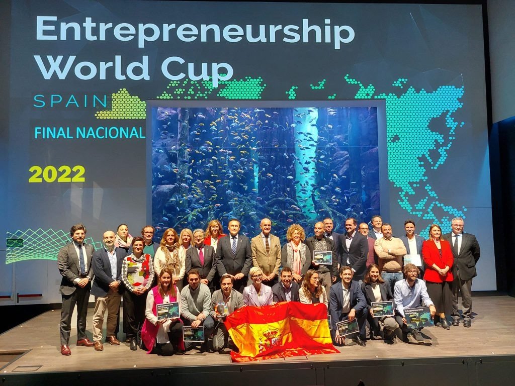 Andalucía Emprende (@aemprende) on Twitter photo 💫 <a href="/checktobuild/">Checktobuild</a> <a href="/wearegenaq/">GENAQ</a> @DsruptiveSweden <a href="/Medicsen_ES/">MedicSen</a> <a href="/IoVestigia/">Vestigia.io</a>
🏅¡Entre los 100 proyectos seleccionados #EWC100 para Final Global #EntrepreneurshipWorldCup Riad 🇸🇦 <a href="/unleashingideas/">Global Entrepreneurship Network</a> <a href="/MonshaatSA/">منشآت | Monshaat</a>!
🤩 ENHORABUENA a todas 🪩 bit.ly/3jOH2ze
#EWC22Spain 🇪🇸 #EWC2022 💫 <a href="/checktobuild/">Checktobuild</a> <a href="/wearegenaq/">GENAQ</a> @DsruptiveSweden <a href="/Medicsen_ES/">MedicSen</a> <a href="/IoVestigia/">Vestigia.io</a>
🏅¡Entre los 100 proyectos seleccionados #EWC100 para Final Global #EntrepreneurshipWorldCup Riad 🇸🇦 <a href="/unleashingideas/">Global Entrepreneurship Network</a> <a href="/MonshaatSA/">منشآت | Monshaat</a>!
🤩 ENHORABUENA a todas 🪩 bit.ly/3jOH2ze
#EWC22Spain 🇪🇸 #EWC2022