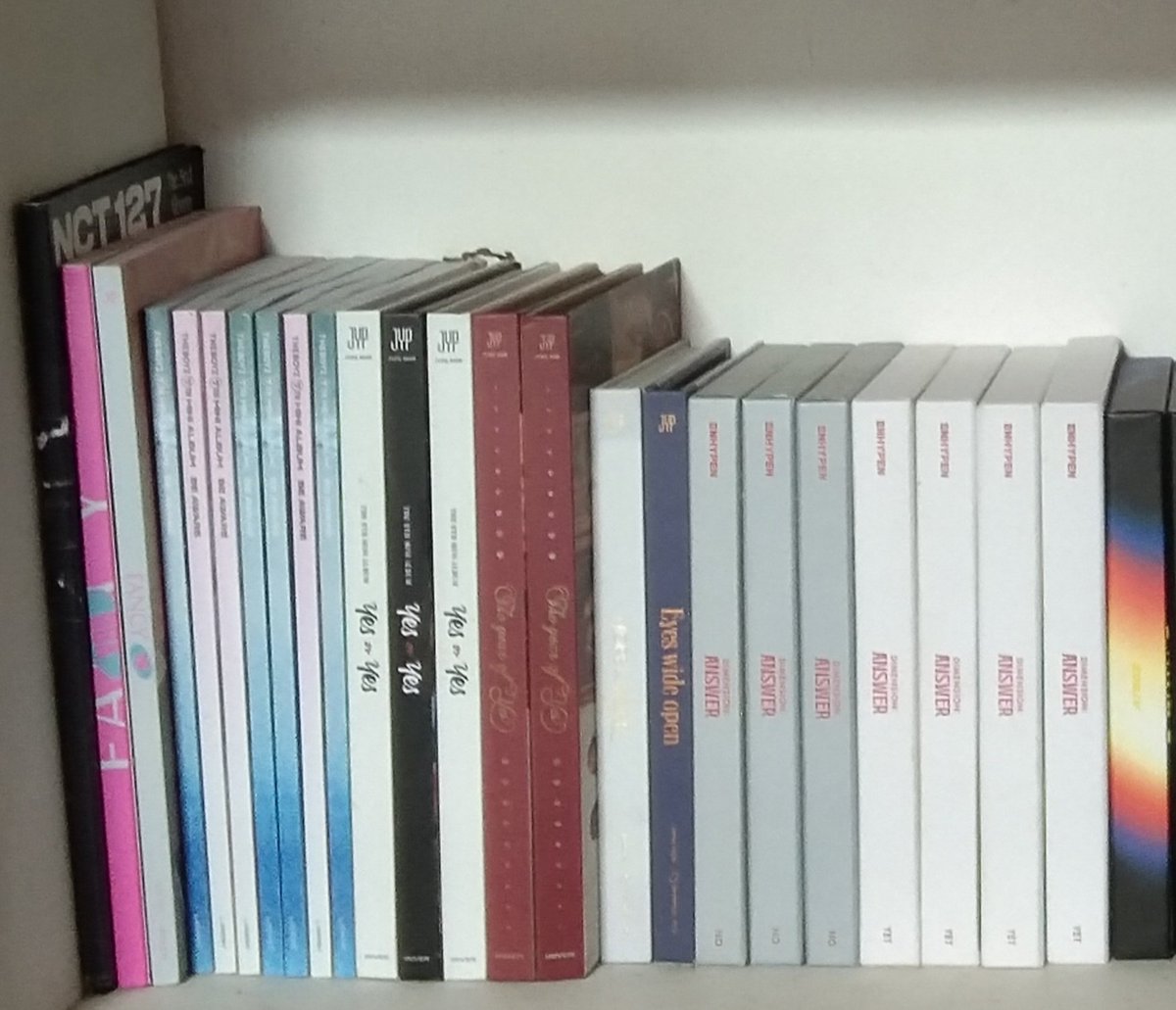 AMORE_PARADISE's tweet photo. UNSEALED ALBUM GIVEAWAY 🥳

- like &amp; rt
- follow us @AMORE_PARADISE &amp; @MDistrict_ (🔔)
- 2 WINNERS!

ENDS: 5 DAYS https://t.co/6Gimd1e9qf