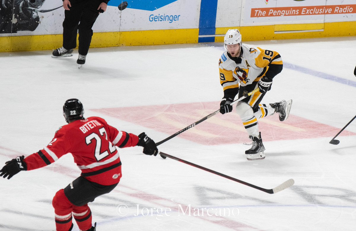 jorgemarcano's tweet photo. @checkershockey visiting @wbspenguins at @mohegansunarenapa covering for @scitizensvoice  on January 6th, 2023. #sportsphotography #hockey #hockeyphotography #nhl #nikon #hockeyphotographer https://t.co/l2ygVaKDNb