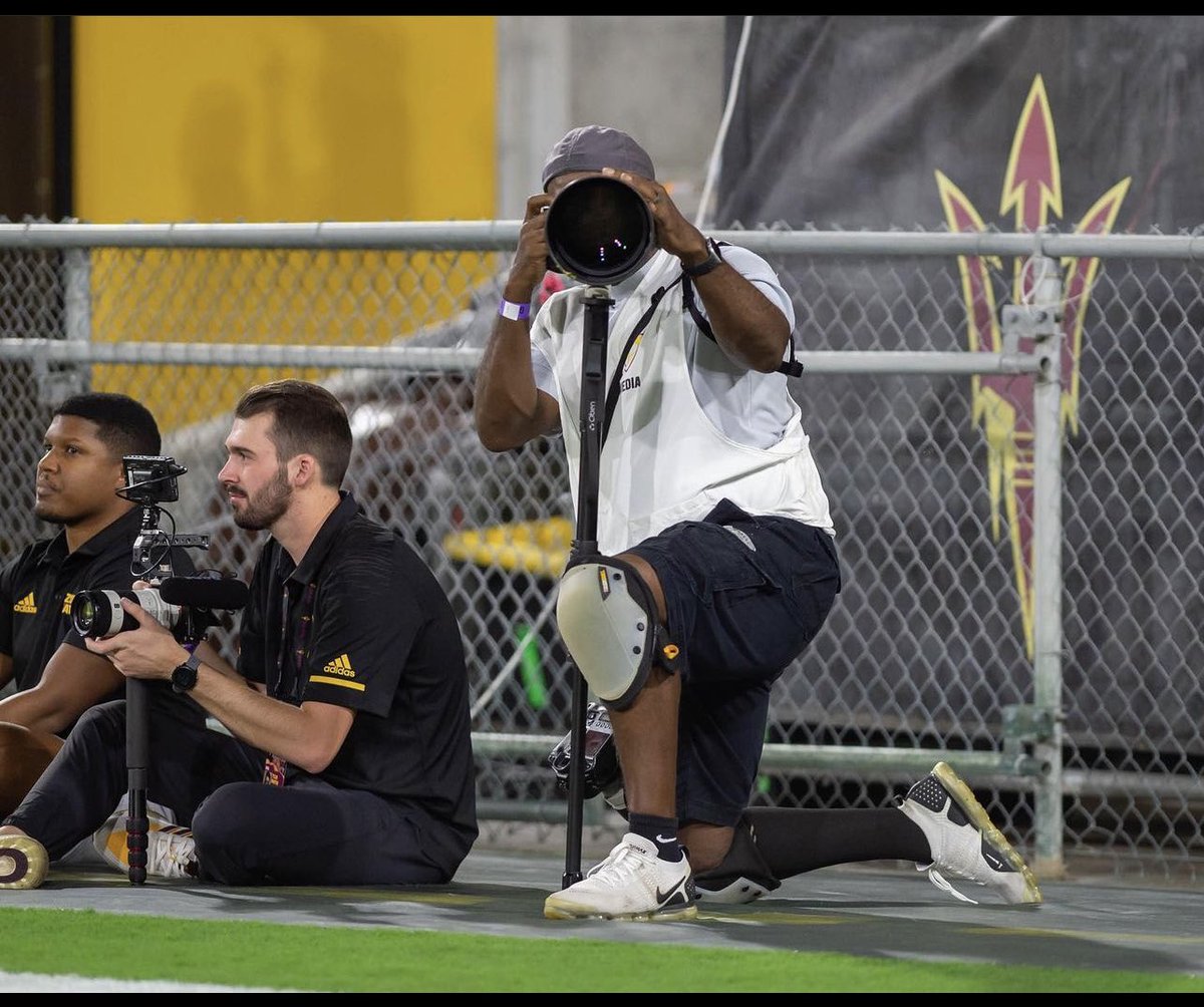 PhotoSilvas's tweet photo. Happy Birthday to my man @ccrossphotog !One of the best photographers and even a better person!! Hope you have a great day my friend!! 🍻

#carpoolpartner https://t.co/qC8m9isbyH