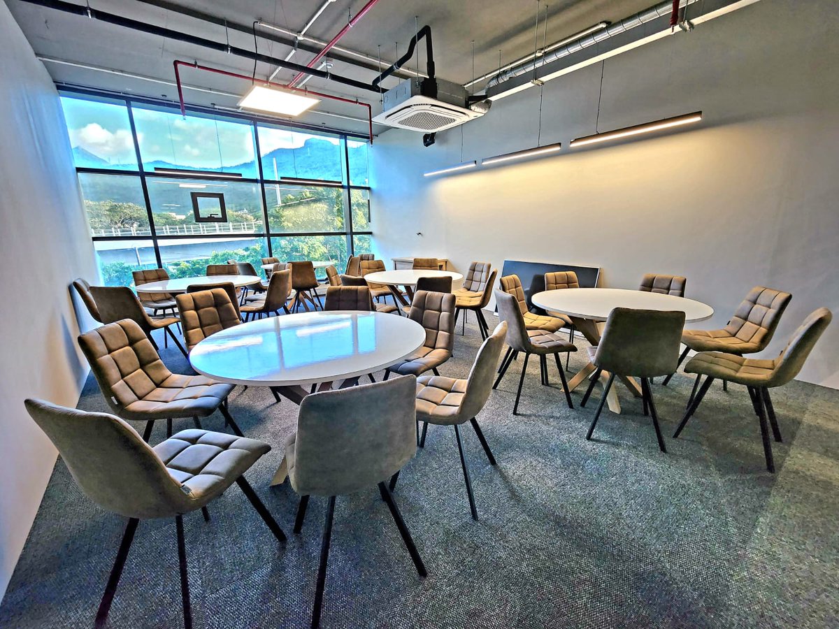 thedocksmu's tweet photo. We are pleased to share The Docks Community can now have access to flexible solutions such as Conference Rooms, Networking Lounges and Meeting Rooms for all your Corporate Events at Le Workspace.
#corporateevents #Mauritius #business https://t.co/gux1Gl6OqP