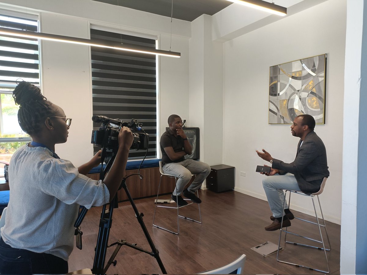Finished my 'no suit week challenge' with filming startup conversations with @xetova CEO and Founder Bramwel Mwalo . We spoke about the struggles startup face in the Kenyan market and how to avoid romanticizing the tough business journey. Coming up on #NTVTechover😎🥳 #Onward23