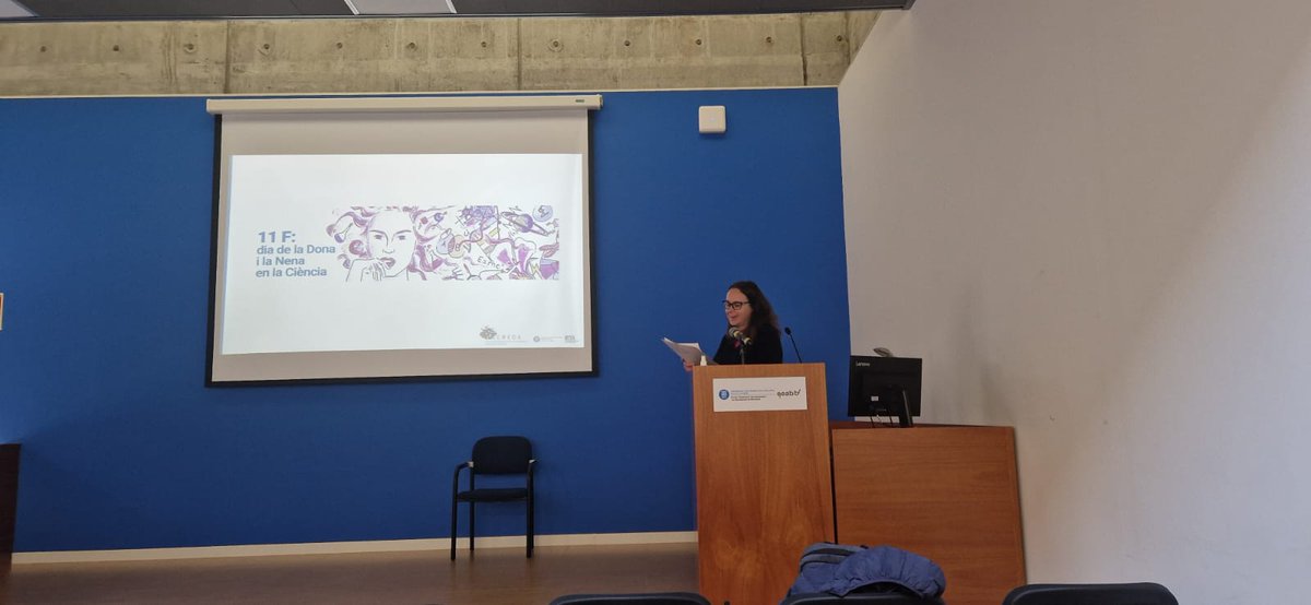 CREDA_UPC_IRTA's tweet photo. Avui hem fet un #CREDASeminar molt especial: Demà és el Dia de la Dona i la Nena a la #Ciència
💡@CarmeFenoll ha compartit el Pla d’@igualtatUPC 
➡️Hem parlat del nostre Pla d’#IgualtatdeGènere  #GenderEquality
👩‍💻Les nostres #investigadores han mostrat les seves línies de recerca https://t.co/B65jaZIn54